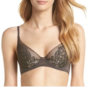 Grey lace natori bra NWOT